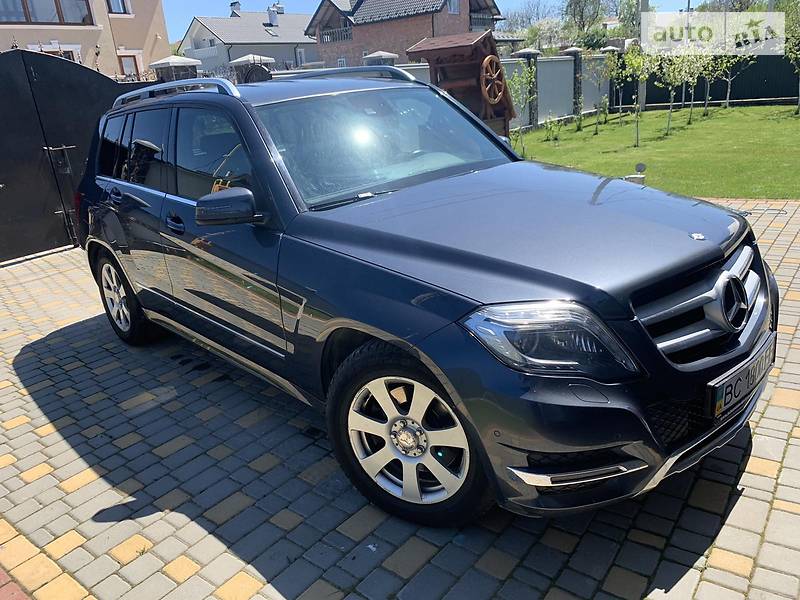 Седан Mercedes-Benz GLK-Class 2014 в Дрогобыче