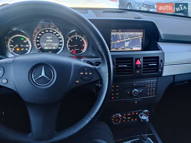 Внедорожник / Кроссовер Mercedes-Benz GLK-Class 2009 в Владимире