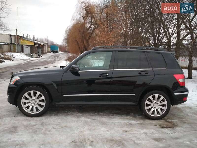Позашляховик / Кросовер Mercedes-Benz GLK-Class 2011 в Рівному