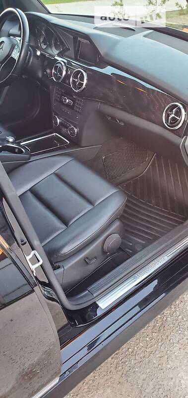 Внедорожник / Кроссовер Mercedes-Benz GLK-Class 2013 в Борисполе