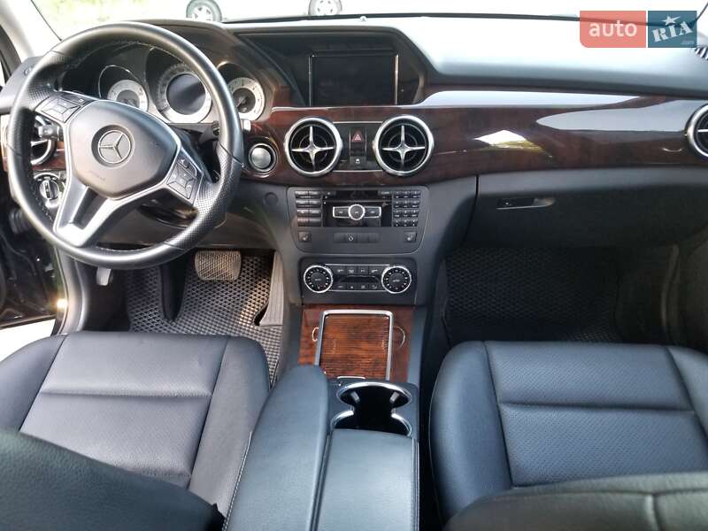 Внедорожник / Кроссовер Mercedes-Benz GLK-Class 2015 в Виннице фото 24 Внедорожник / Кроссовер Mercedes-Benz GLK-Class 2015 в Виннице
