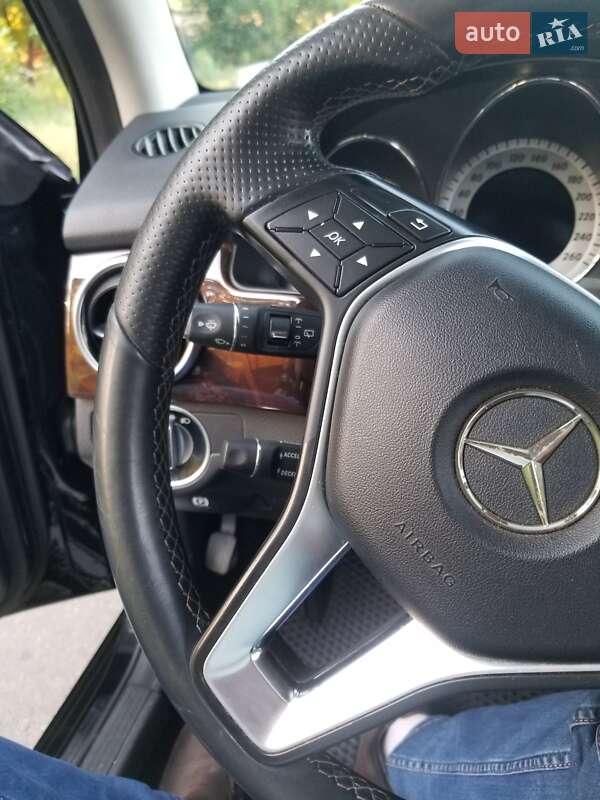 Внедорожник / Кроссовер Mercedes-Benz GLK-Class 2015 в Виннице фото 56 Внедорожник / Кроссовер Mercedes-Benz GLK-Class 2015 в Виннице
