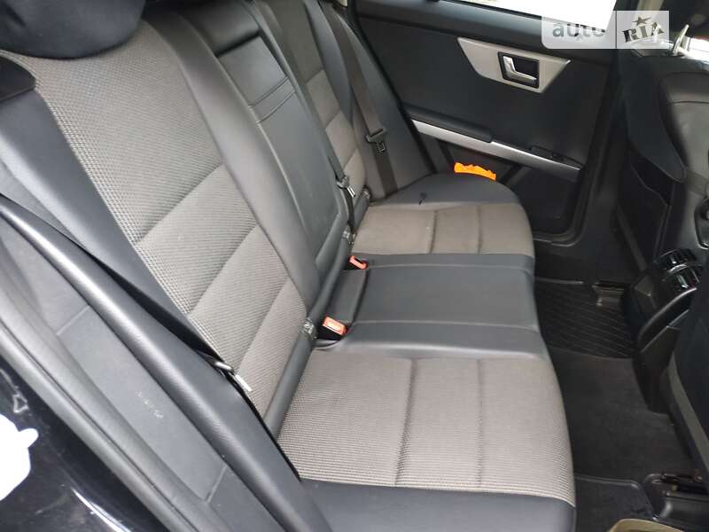 Позашляховик / Кросовер Mercedes-Benz GLK-Class 2012 в Звягелі