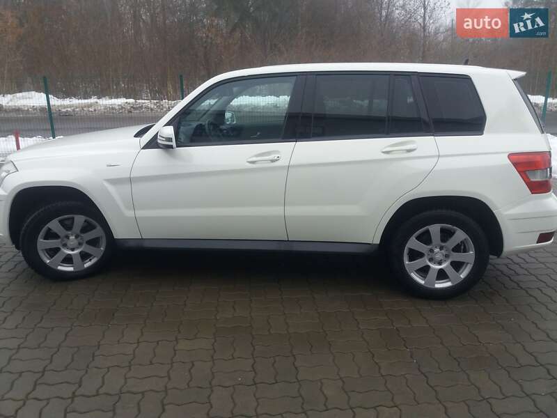 Позашляховик / Кросовер Mercedes-Benz GLK-Class 2010 в Нововолинську