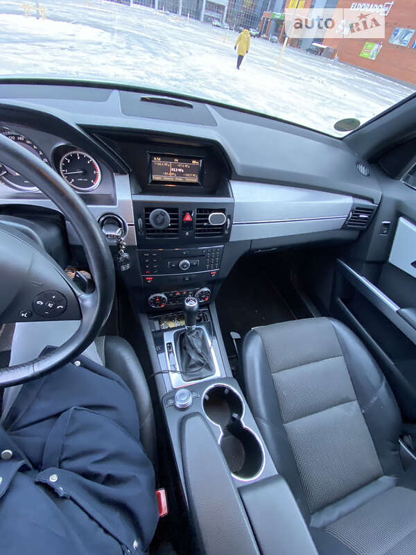 Внедорожник / Кроссовер Mercedes-Benz GLK-Class 2011 в Броварах