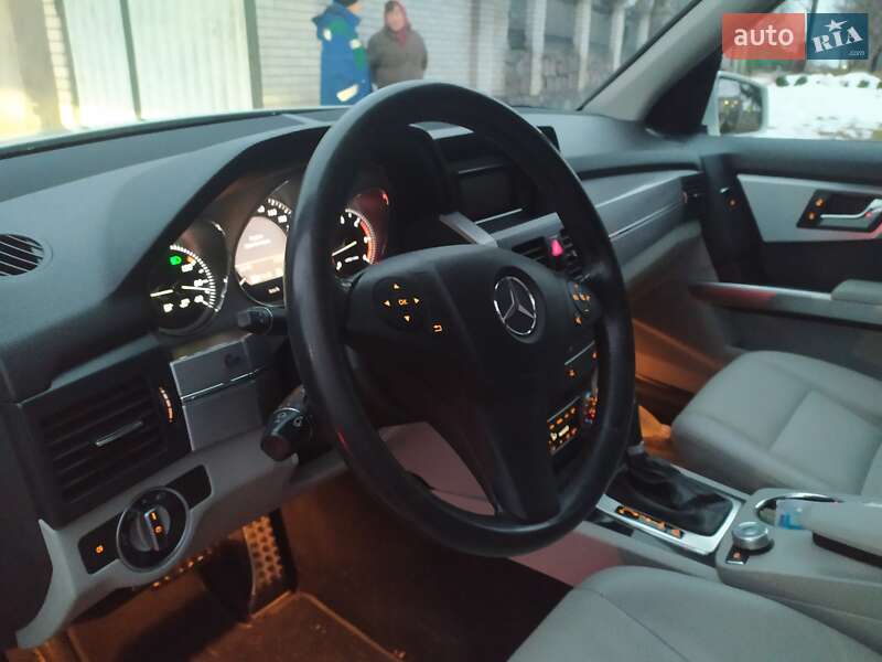 Позашляховик / Кросовер Mercedes-Benz GLK-Class 2011 в Мурованих Курилівцях