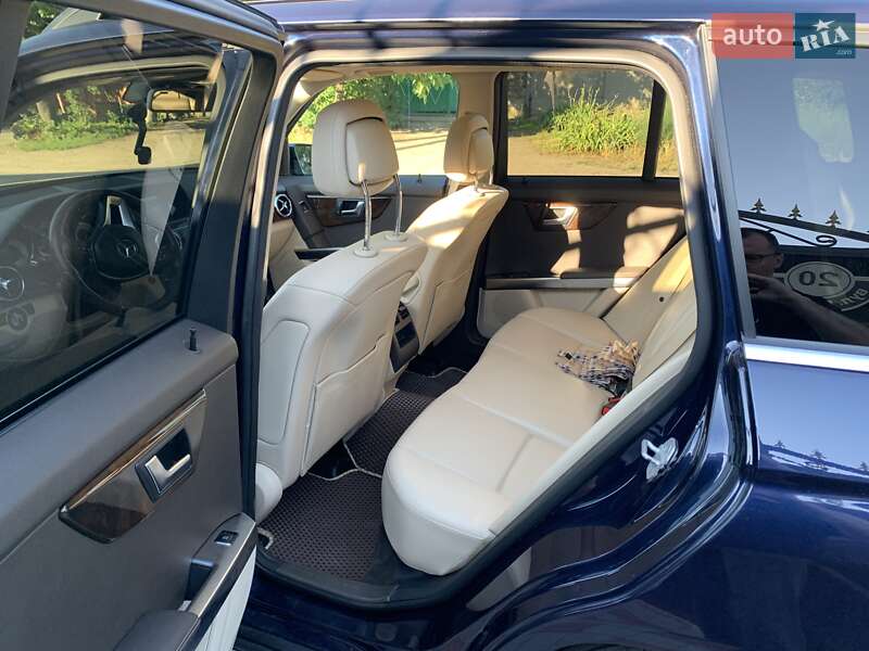 Позашляховик / Кросовер Mercedes-Benz GLK-Class 2013 в Львові