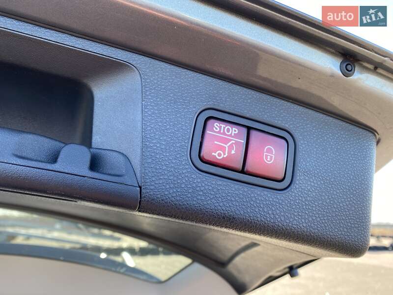 Внедорожник / Кроссовер Mercedes-Benz GLK-Class 2015 в Одессе