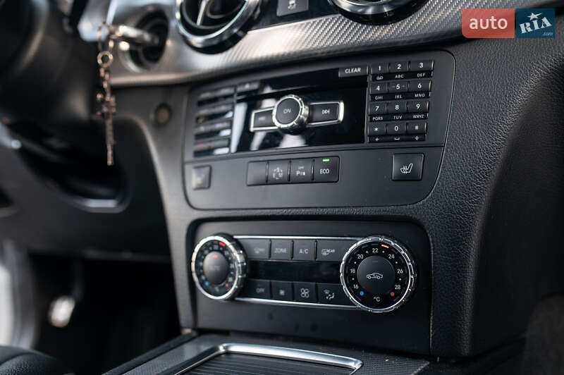 Внедорожник / Кроссовер Mercedes-Benz GLK-Class 2012 в Львове