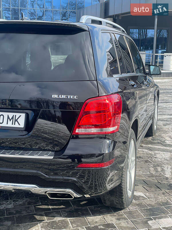 Позашляховик / Кросовер Mercedes-Benz GLK-Class 2015 в Дніпрі