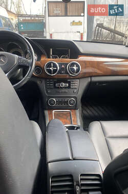 Внедорожник / Кроссовер Mercedes-Benz GLK-Class 2014 в 