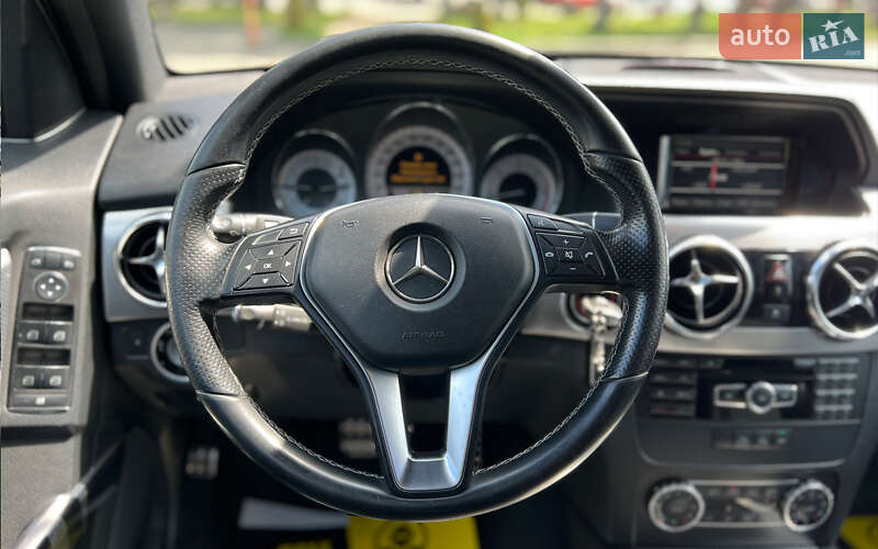 Внедорожник / Кроссовер Mercedes-Benz GLK-Class 2012 в Львове