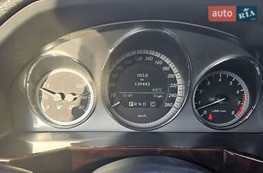 Внедорожник / Кроссовер Mercedes-Benz GLK-Class 2010 в 