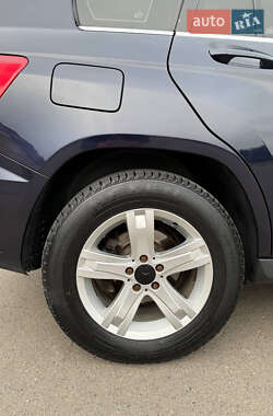 Внедорожник / Кроссовер Mercedes-Benz GLK-Class 2010 в 