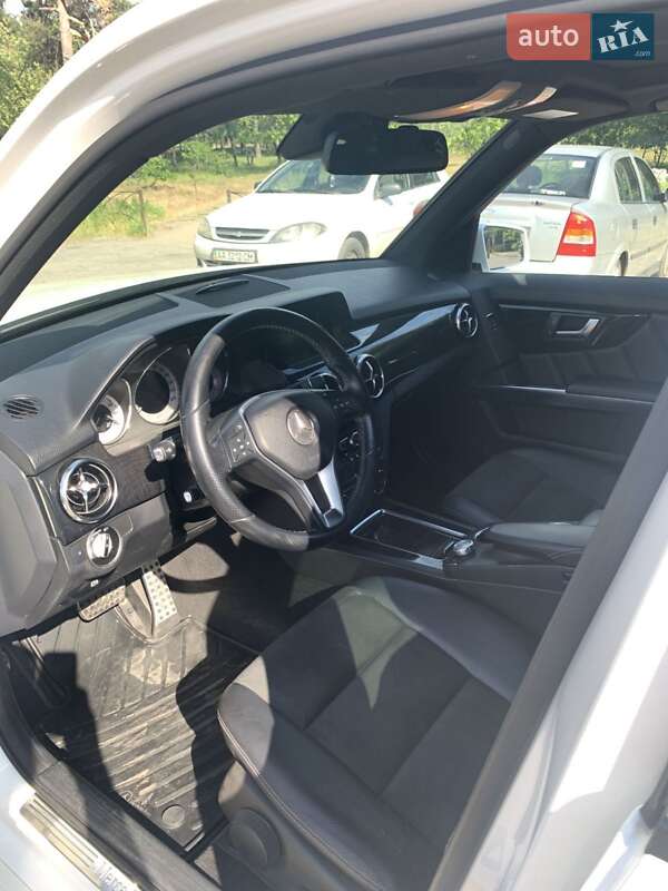 Внедорожник / Кроссовер Mercedes-Benz GLK-Class 2013 в Киеве