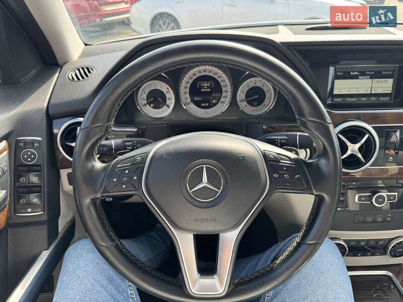 Позашляховик / Кросовер Mercedes-Benz GLK-Class 2014 в Києві