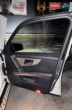Внедорожник / Кроссовер Mercedes-Benz GLK-Class 2009 в 