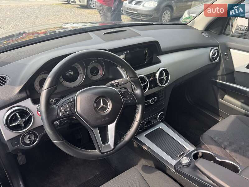 Позашляховик / Кросовер Mercedes-Benz GLK-Class 2014 в Києві