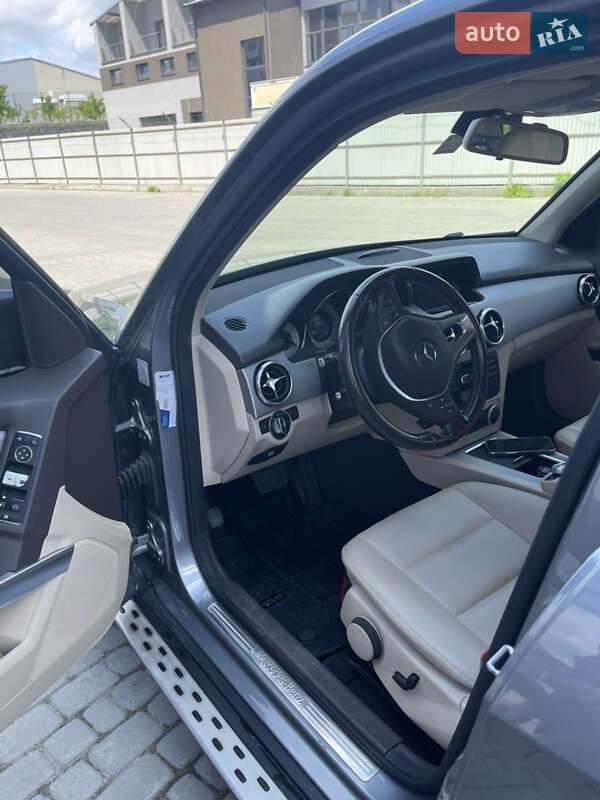 Внедорожник / Кроссовер Mercedes-Benz GLK-Class 2014 в Львове