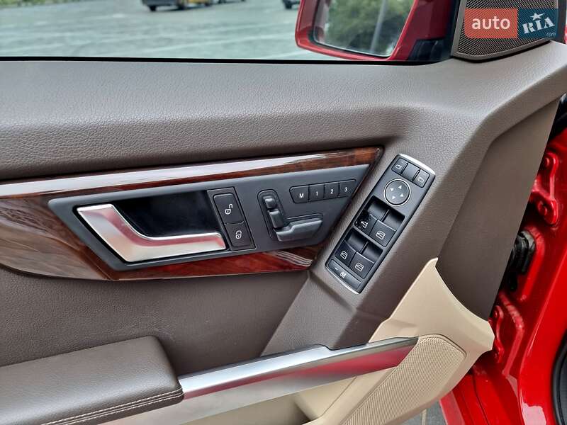 Внедорожник / Кроссовер Mercedes-Benz GLK-Class 2015 в Виннице