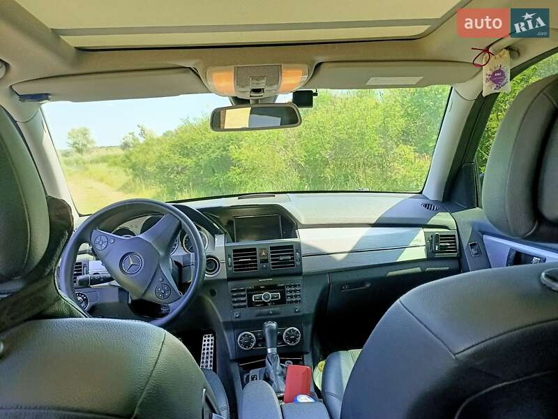 Внедорожник / Кроссовер Mercedes-Benz GLK-Class 2008 в Каменском фото 6 Внедорожник / Кроссовер Mercedes-Benz GLK-Class 2008 в Каменском