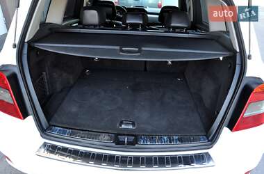 Внедорожник / Кроссовер Mercedes-Benz GLK-Class 2011 в 