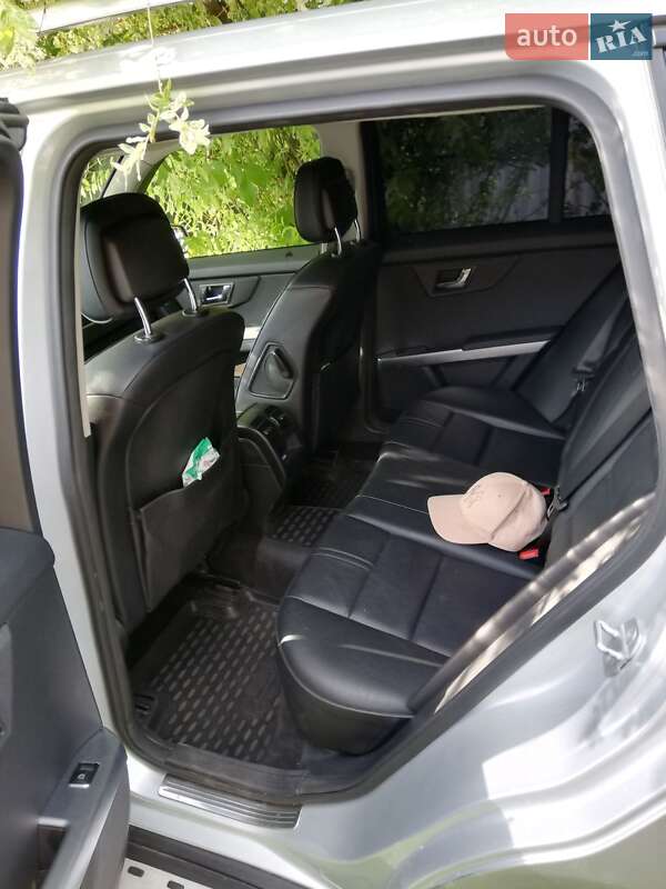 Внедорожник / Кроссовер Mercedes-Benz GLK-Class 2010 в Борисполе