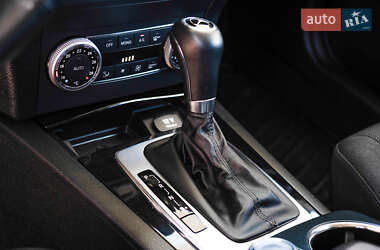 Внедорожник / Кроссовер Mercedes-Benz GLK-Class 2011 в 