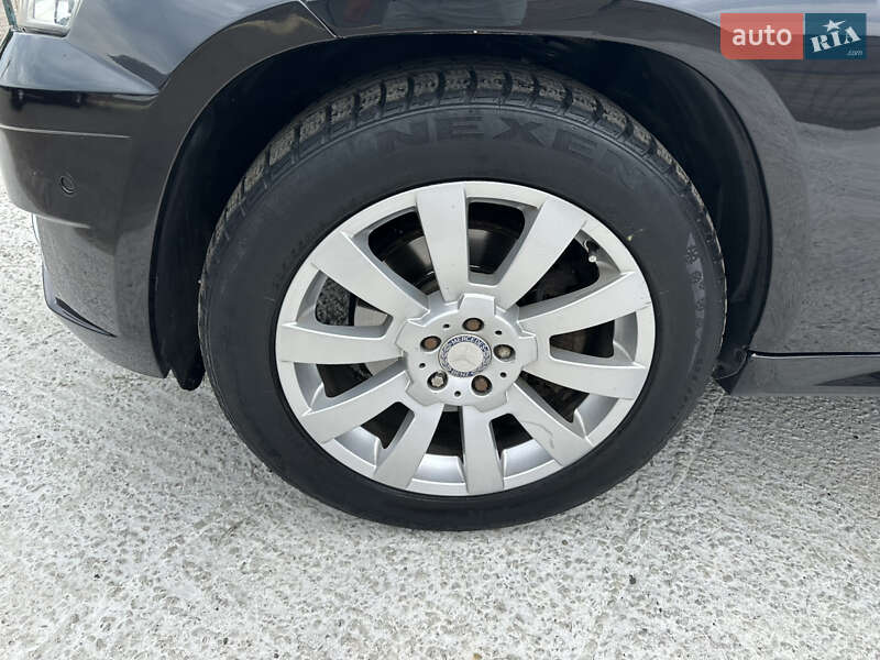 Внедорожник / Кроссовер Mercedes-Benz GLK-Class 2011 в Киеве