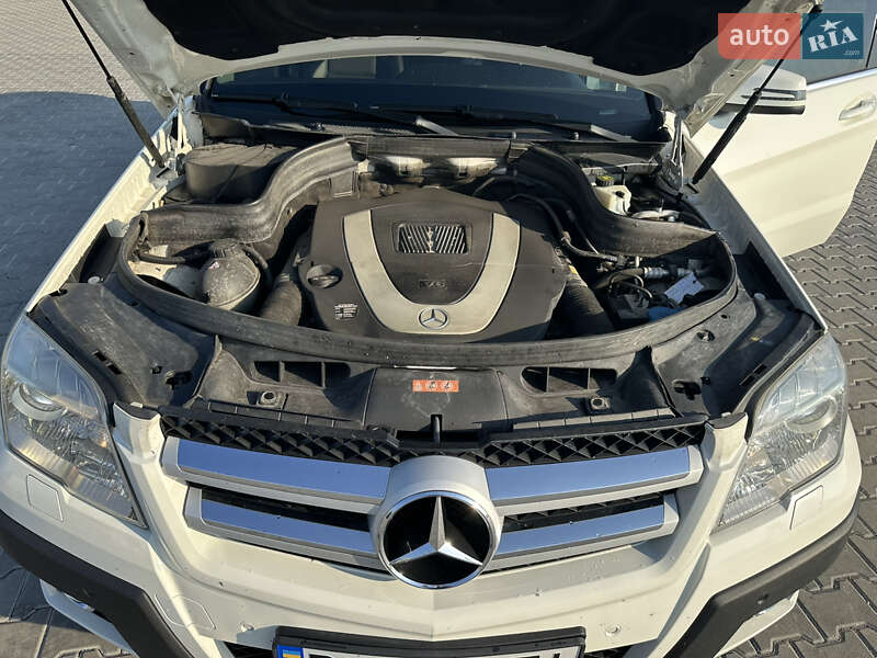 Позашляховик / Кросовер Mercedes-Benz GLK-Class 2009 в Голованівську