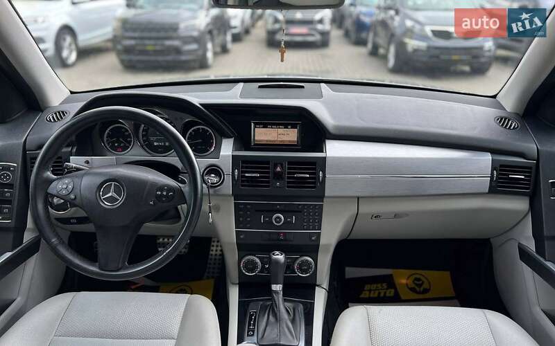 Внедорожник / Кроссовер Mercedes-Benz GLK-Class 2011 в Ивано-Франковске