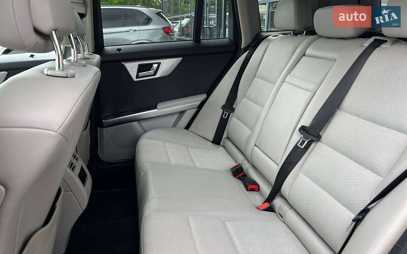 Внедорожник / Кроссовер Mercedes-Benz GLK-Class 2011 в Ивано-Франковске