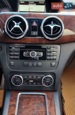 Внедорожник / Кроссовер Mercedes-Benz GLK-Class 2013 в 