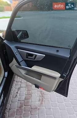 Внедорожник / Кроссовер Mercedes-Benz GLK-Class 2011 в 