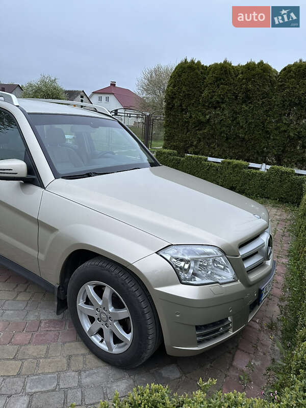 Внедорожник / Кроссовер Mercedes-Benz GLK-Class 2010 в Луцке