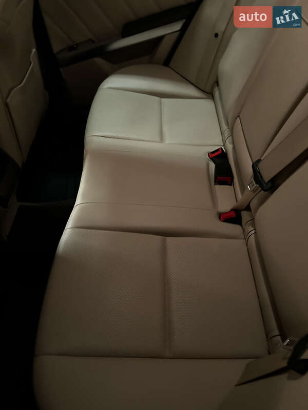 Внедорожник / Кроссовер Mercedes-Benz GLK-Class 2013 в Киеве