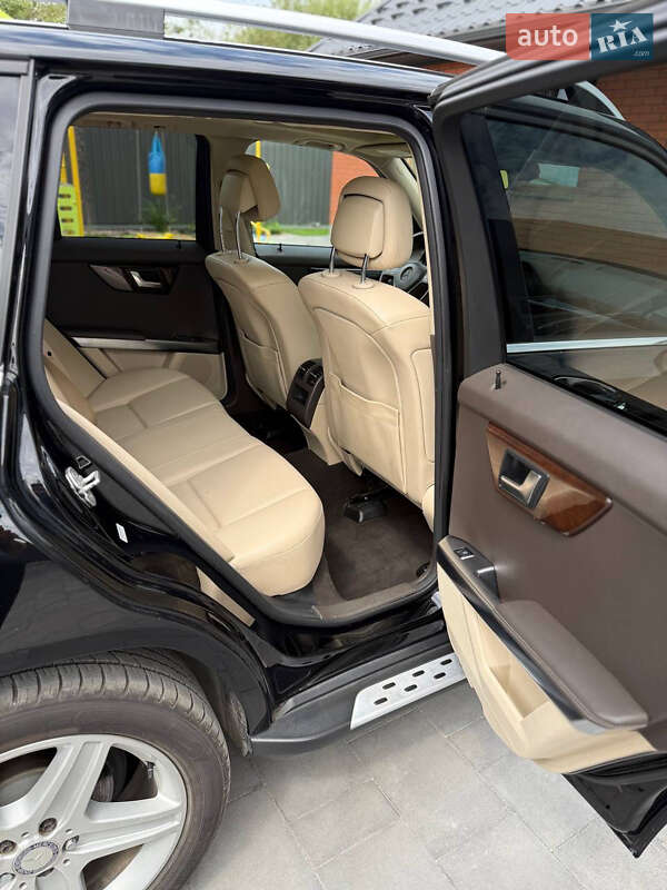Внедорожник / Кроссовер Mercedes-Benz GLK-Class 2013 в Луцке