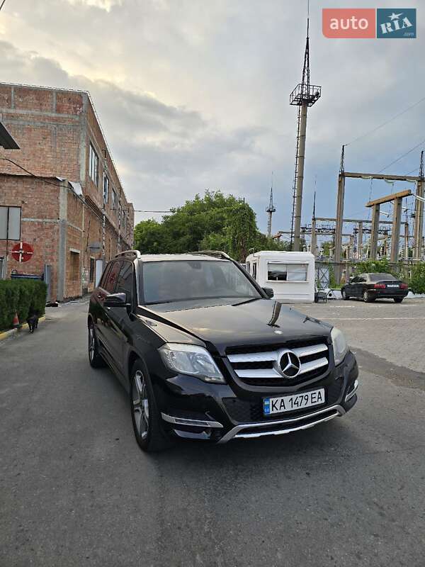 Внедорожник / Кроссовер Mercedes-Benz GLK-Class 2012 в Черновцах