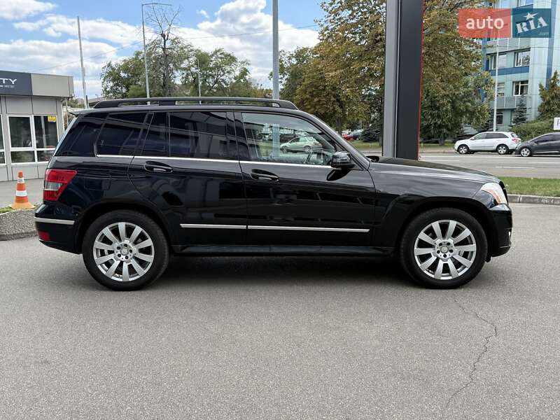 Внедорожник / Кроссовер Mercedes-Benz GLK-Class 2012 в Киеве