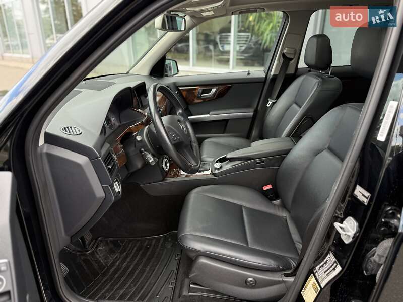 Внедорожник / Кроссовер Mercedes-Benz GLK-Class 2012 в Киеве