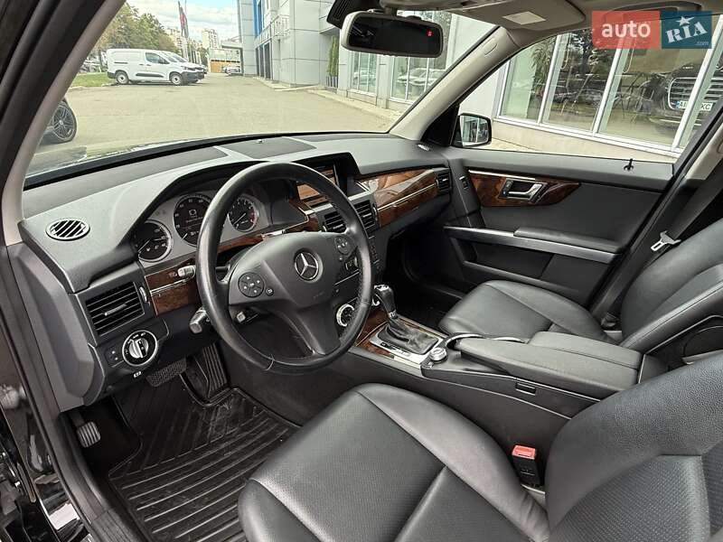 Внедорожник / Кроссовер Mercedes-Benz GLK-Class 2012 в Киеве