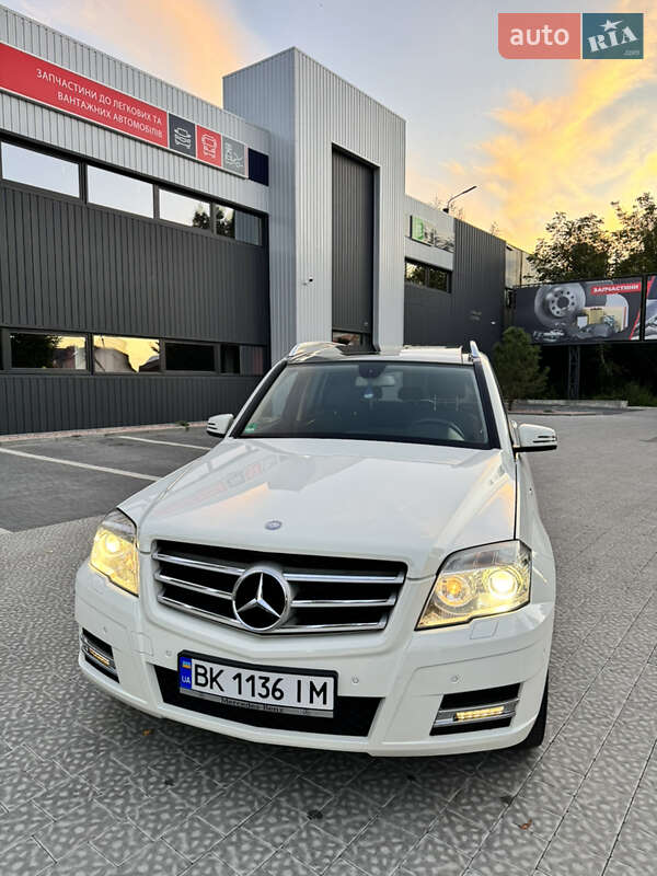 Позашляховик / Кросовер Mercedes-Benz GLK-Class 2010 в Рівному фото 11 Позашляховик / Кросовер Mercedes-Benz GLK-Class 2010 в Рівному
