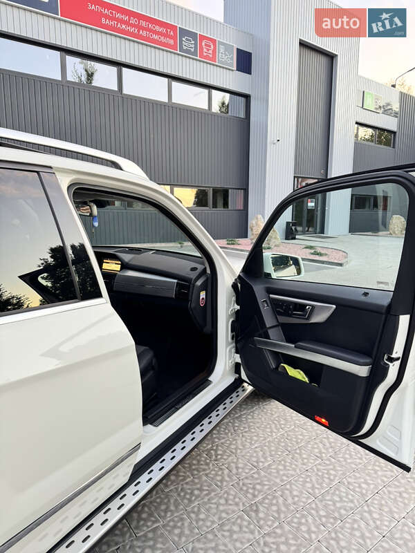 Позашляховик / Кросовер Mercedes-Benz GLK-Class 2010 в Рівному фото 23 Позашляховик / Кросовер Mercedes-Benz GLK-Class 2010 в Рівному