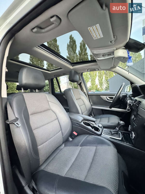 Позашляховик / Кросовер Mercedes-Benz GLK-Class 2010 в Рівному фото 26 Позашляховик / Кросовер Mercedes-Benz GLK-Class 2010 в Рівному