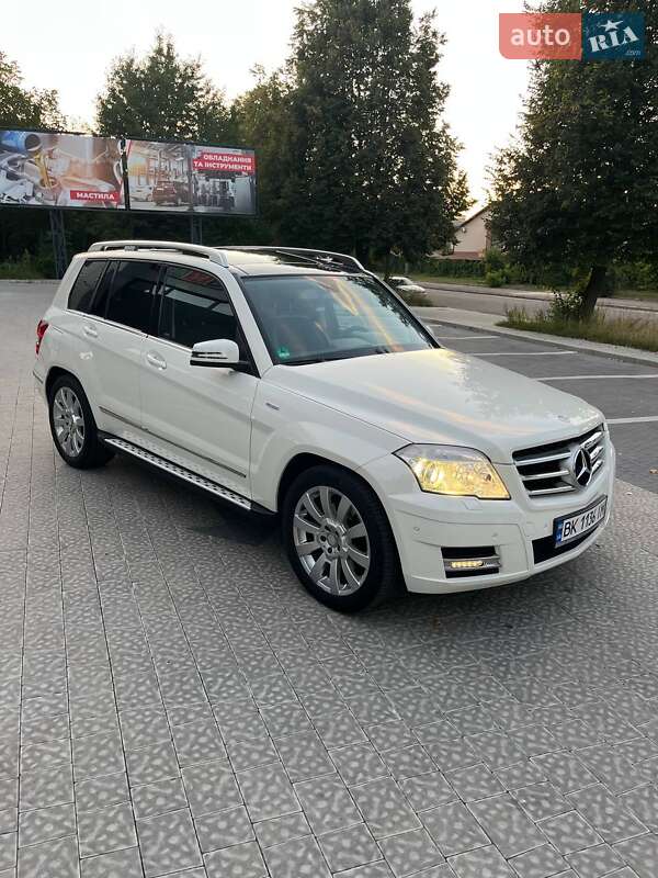 Позашляховик / Кросовер Mercedes-Benz GLK-Class 2010 в Рівному фото 4 Позашляховик / Кросовер Mercedes-Benz GLK-Class 2010 в Рівному