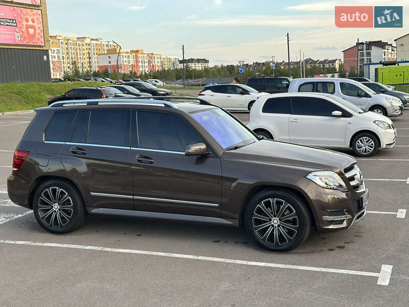 Позашляховик / Кросовер Mercedes-Benz GLK-Class 2013 в Рівному