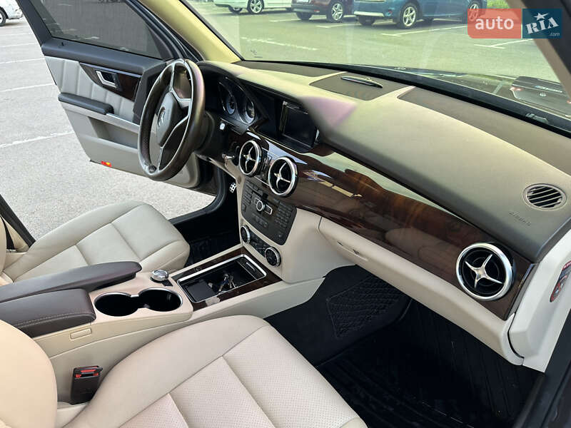 Позашляховик / Кросовер Mercedes-Benz GLK-Class 2013 в Рівному