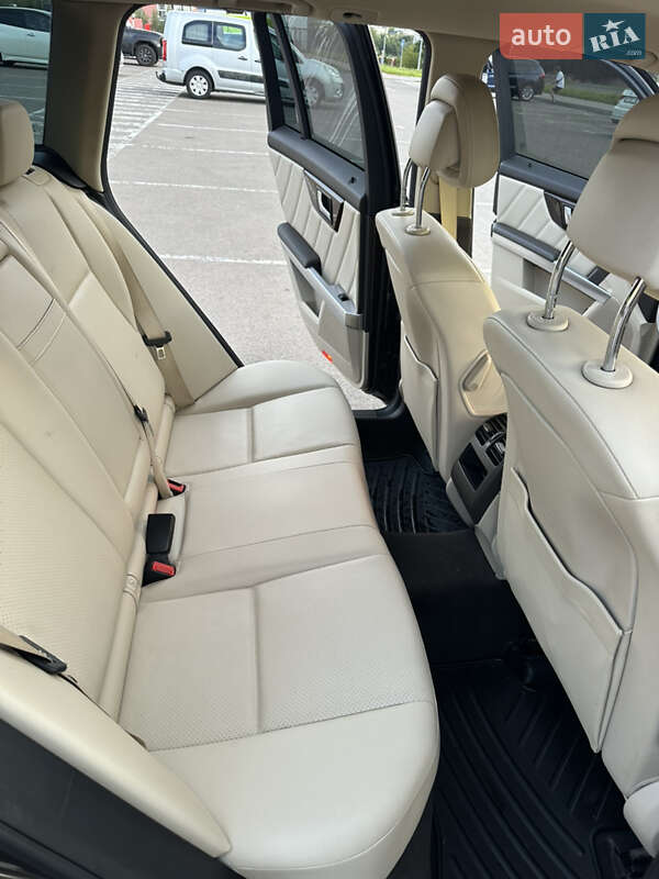 Позашляховик / Кросовер Mercedes-Benz GLK-Class 2013 в Рівному