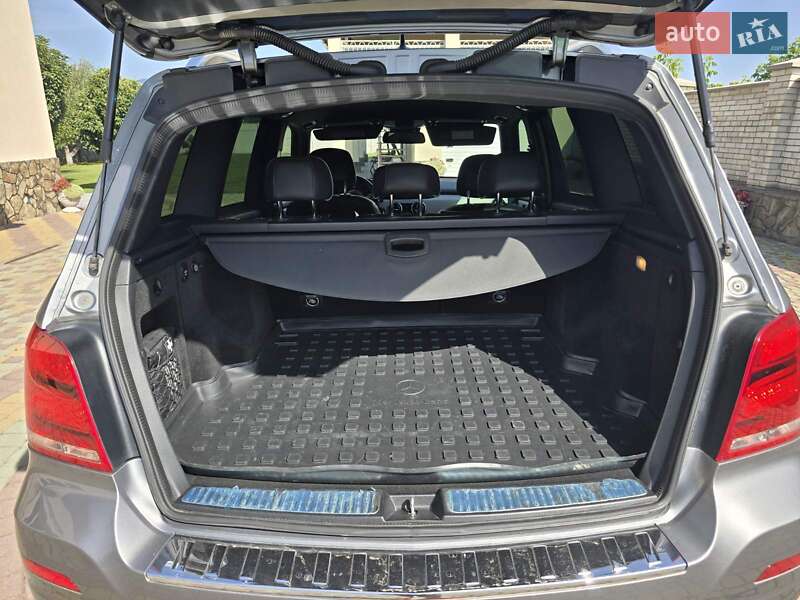 Внедорожник / Кроссовер Mercedes-Benz GLK-Class 2012 в Сваляве