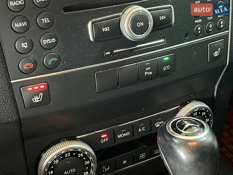 Внедорожник / Кроссовер Mercedes-Benz GLK-Class 2011 в Одессе фото 23 Внедорожник / Кроссовер Mercedes-Benz GLK-Class 2011 в Одессе